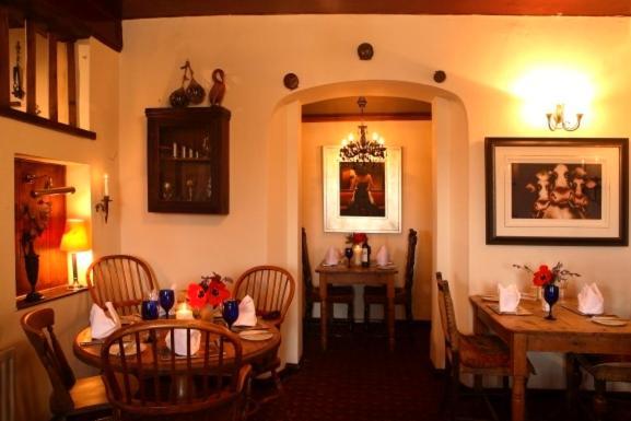Badgers Inn Petworth Exterior foto